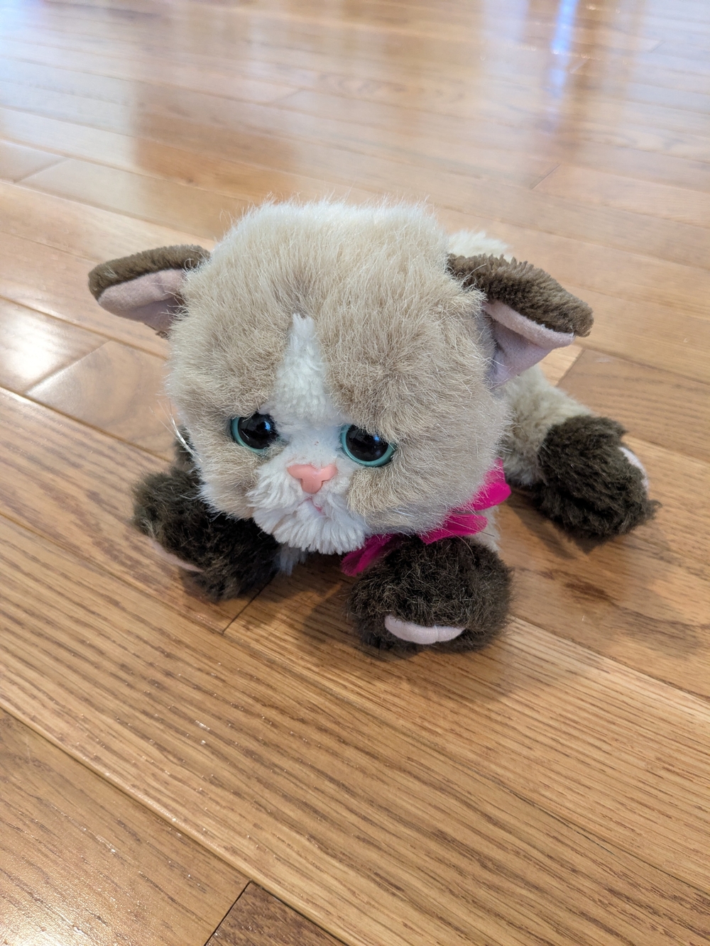 Kitty Kitty Kittens Tyco Beige and Brown Kitten with Pink Ribbon 1992